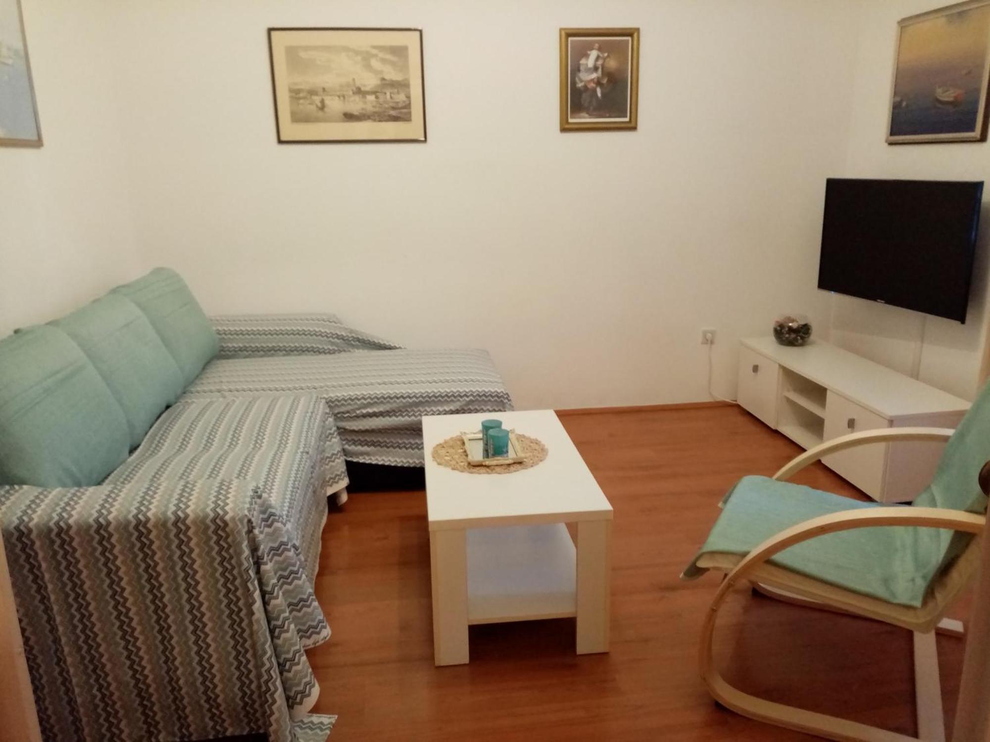 Tihana Makarska Bagian luar foto