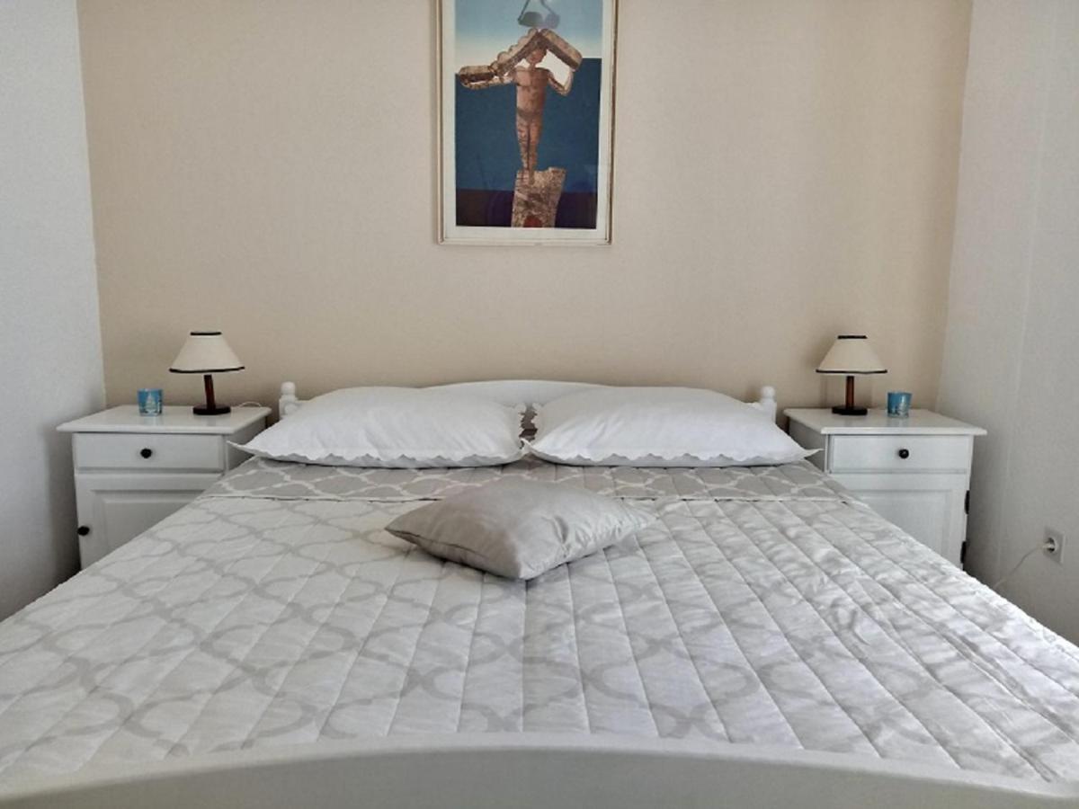 Tihana Makarska Bagian luar foto